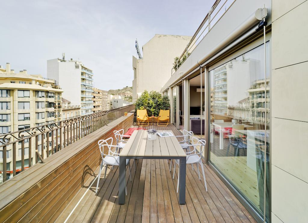 Apartamentos Alfonso X Alicante Cameră foto